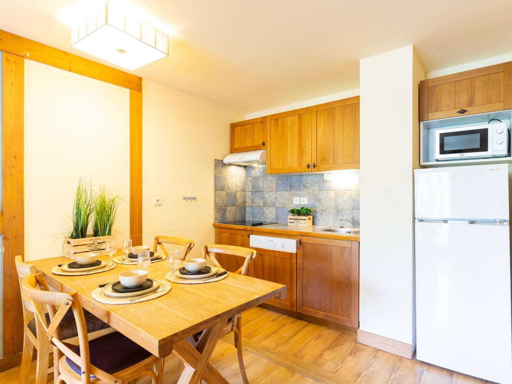 Appartement 10 Pers Avec Piscine, Sauna Et Parking En Centre-Ville De Saint-Lary-Soulan - Fr-1-296-394 Buitenkant foto